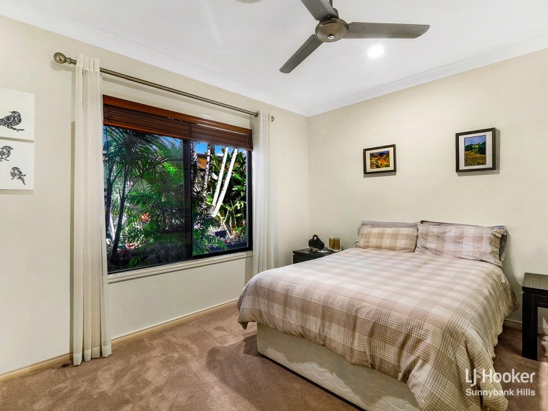 5 Preston Court, Calamvale QLD 4116