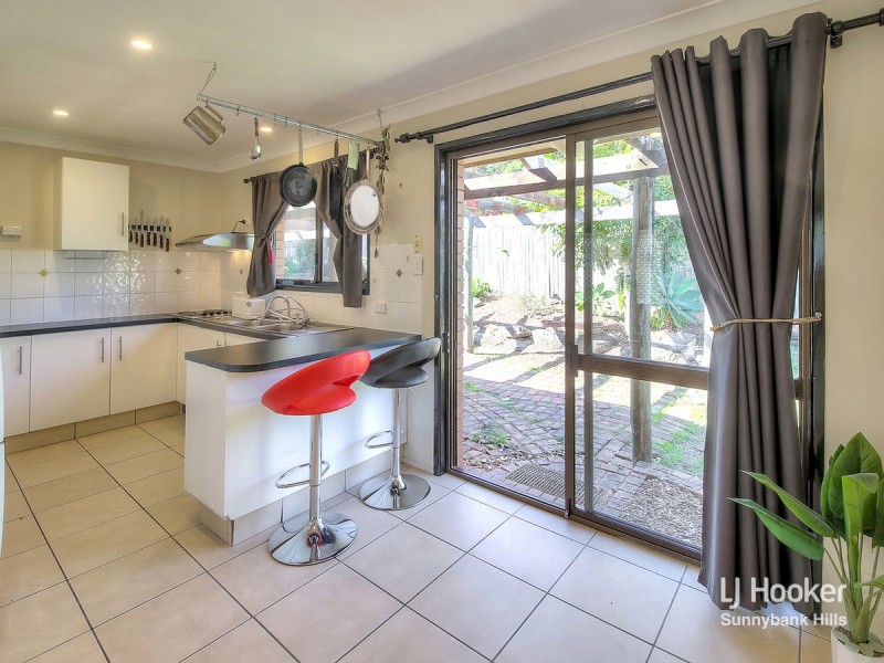 1 Mako Street, Runcorn QLD 4113
