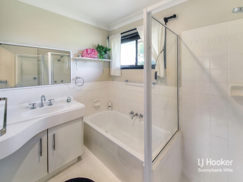 1 Mako Street, Runcorn QLD 4113