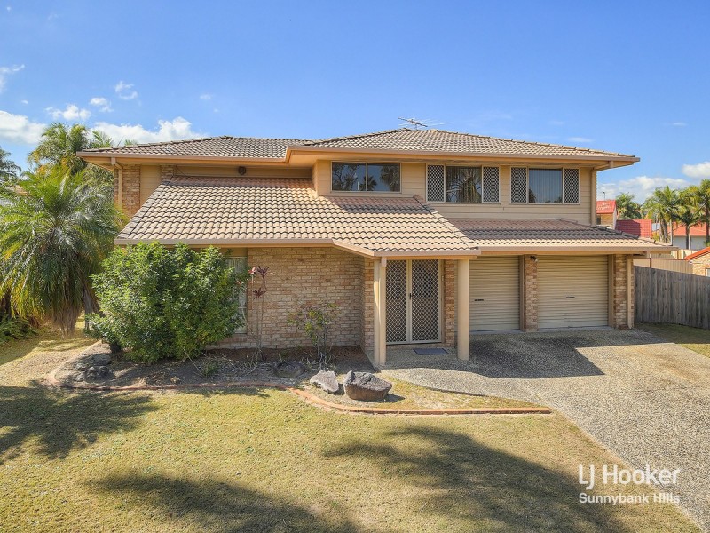8 Parklands Street, Calamvale QLD 4116
