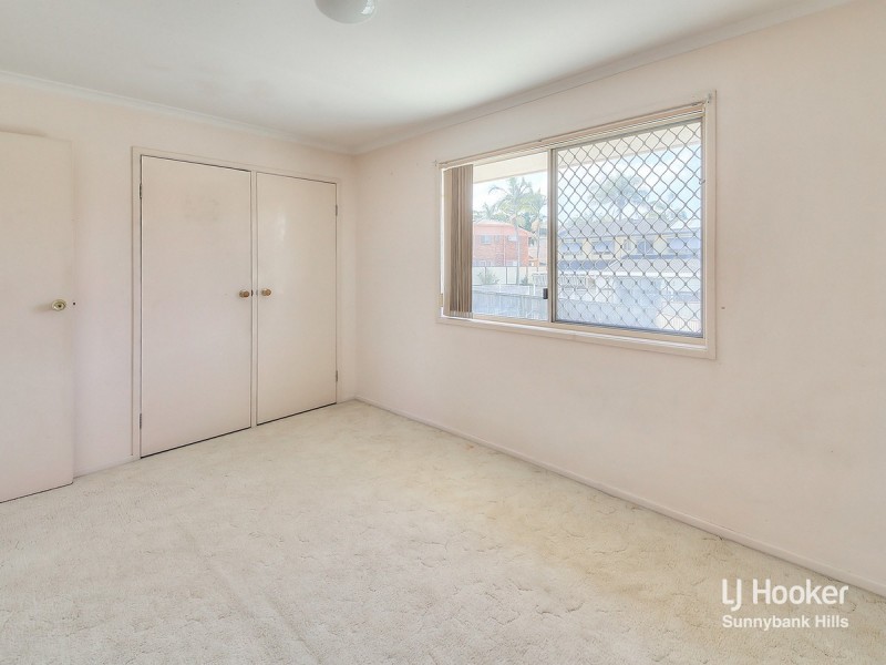 8 Parklands Street, Calamvale QLD 4116