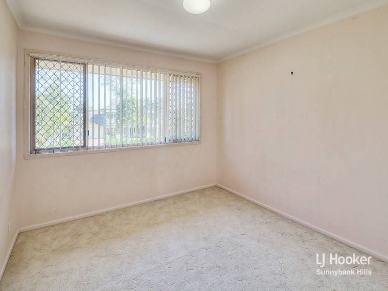 8 Parklands Street, Calamvale QLD 4116