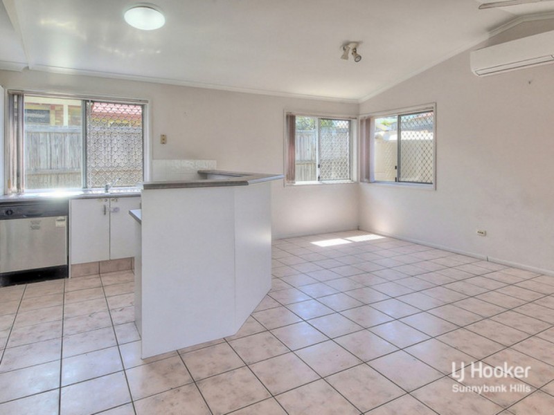 17 Linaria Circuit, Drewvale QLD 4116