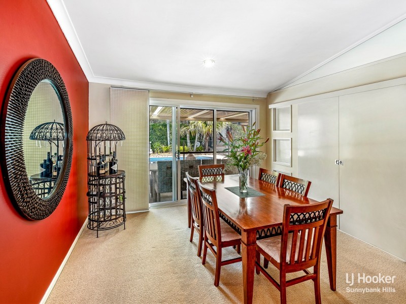 14 Cleveland Place, Stretton QLD 4116