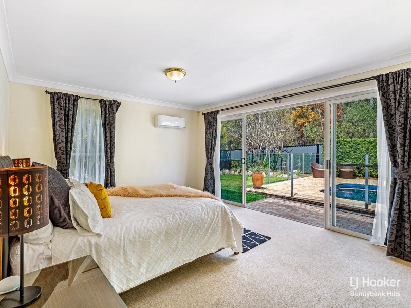 14 Cleveland Place, Stretton QLD 4116