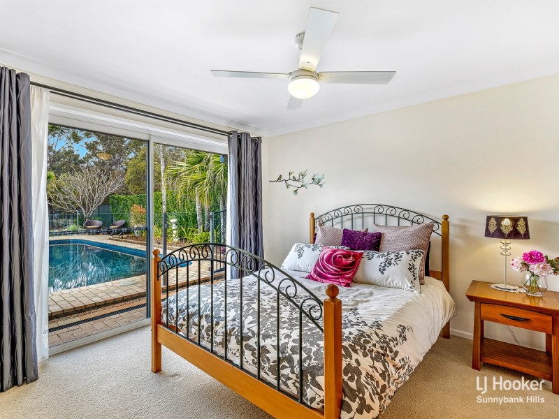 14 Cleveland Place, Stretton QLD 4116
