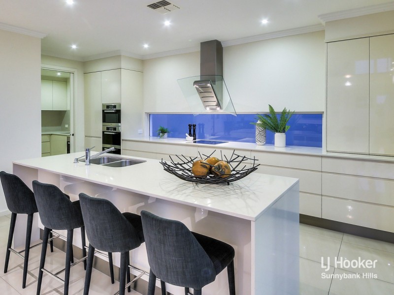 32 Windward Place, Jacobs Well QLD 4208