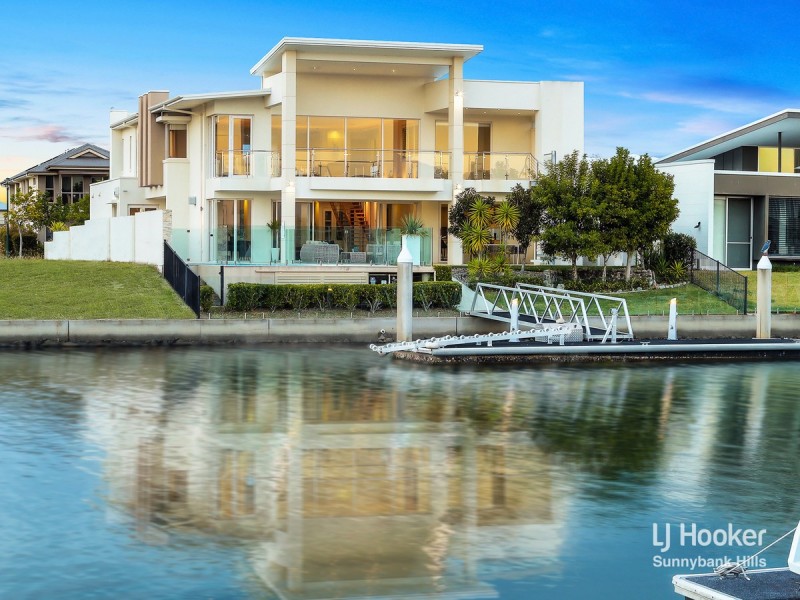 32 Windward Place, Jacobs Well QLD 4208