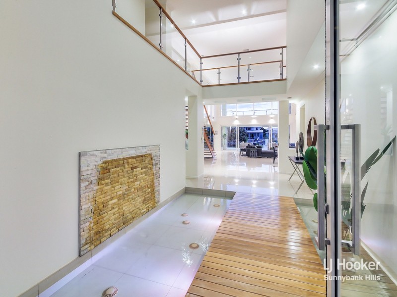 32 Windward Place, Jacobs Well QLD 4208