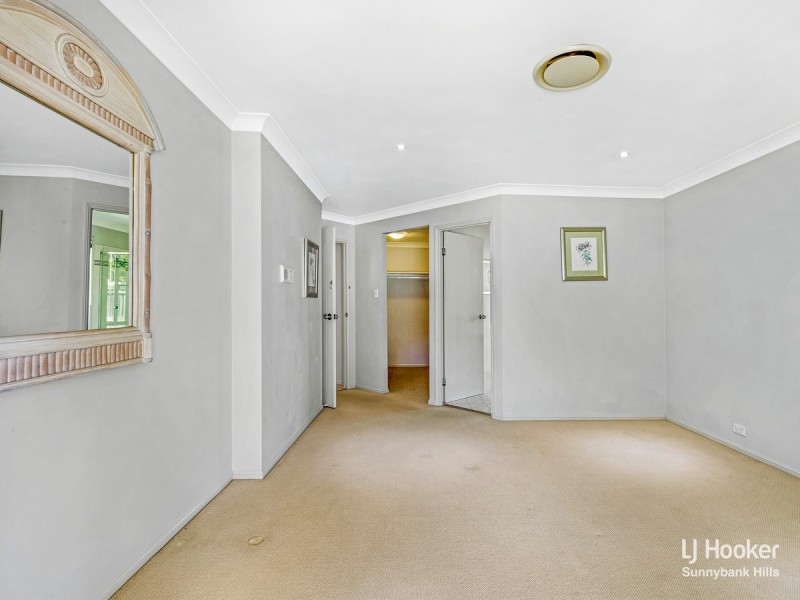 16 Juniper Circuit, Stretton QLD 4116