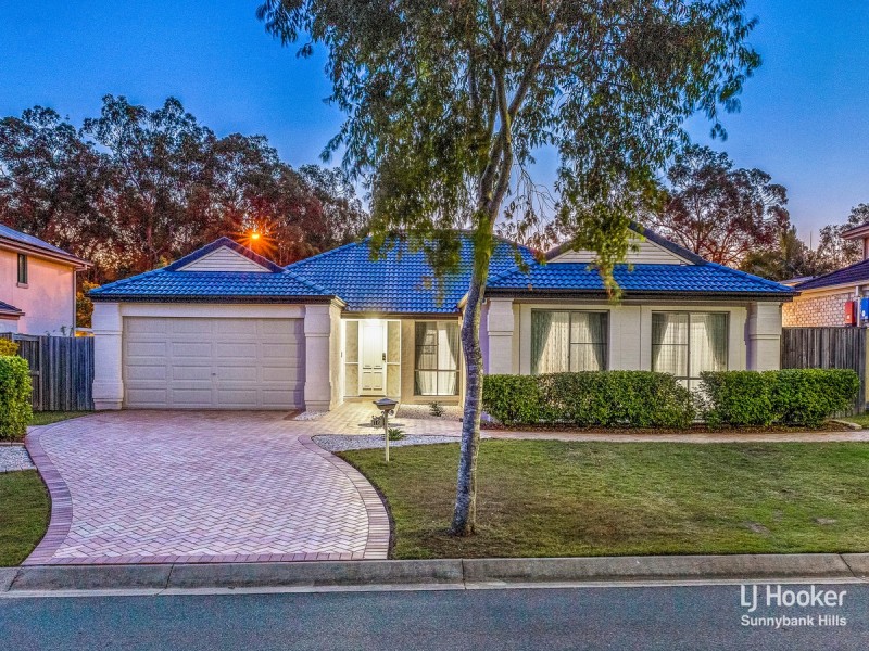16 Juniper Circuit, Stretton QLD 4116