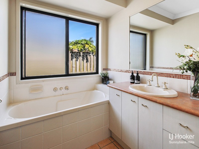 7 Zingelmann Place, Kuraby QLD 4112