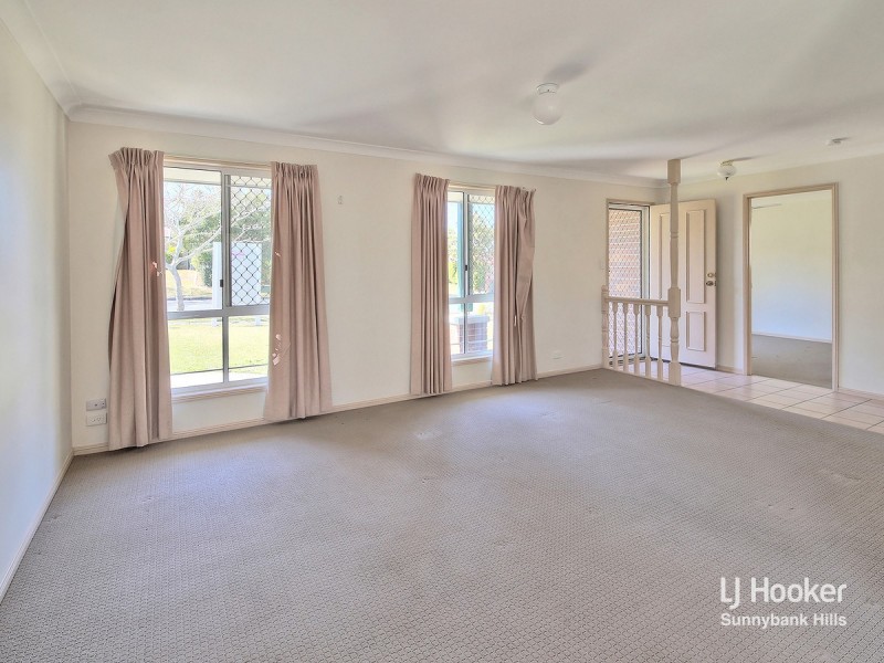 15 Golden Avenue, Calamvale QLD 4116