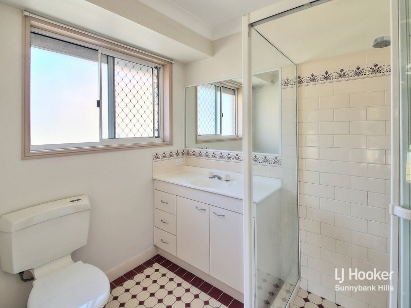 15 Golden Avenue, Calamvale QLD 4116