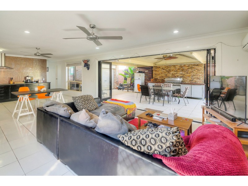 20 Cowper Place, Coopers Plains QLD 4108