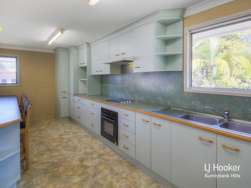 30 Leven Street, Coopers Plains QLD 4108