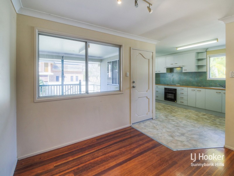 30 Leven Street, Coopers Plains QLD 4108