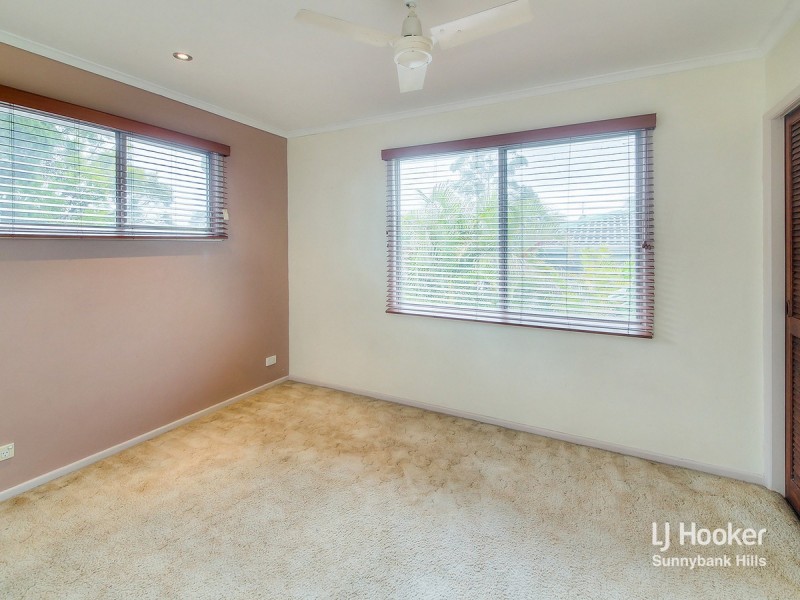 7 Hilary Street, Wishart QLD 4122