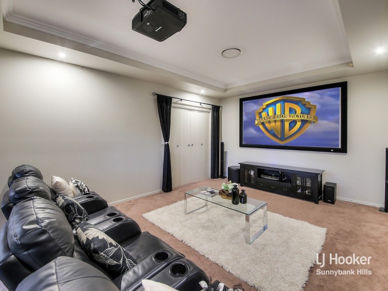 22 Willowleaf Close, Stretton QLD 4116