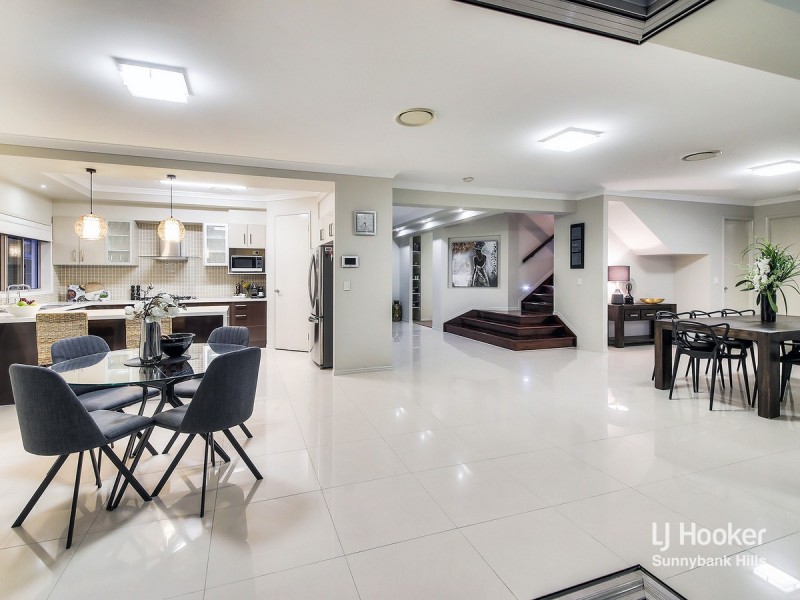 22 Willowleaf Close, Stretton QLD 4116