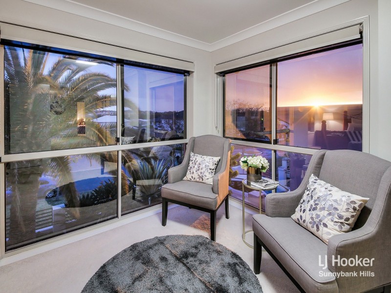 22 Willowleaf Close, Stretton QLD 4116