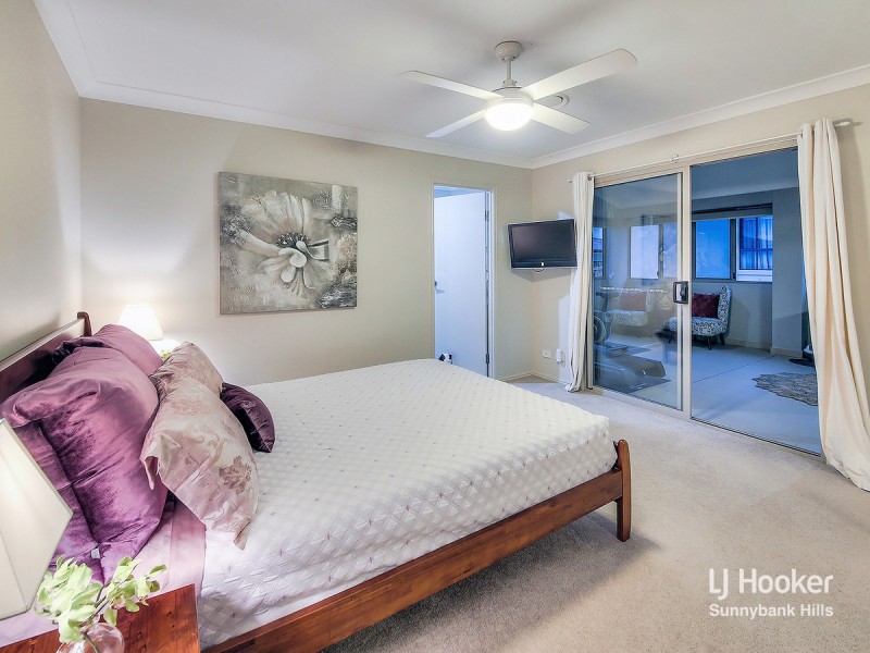 22 Willowleaf Close, Stretton QLD 4116