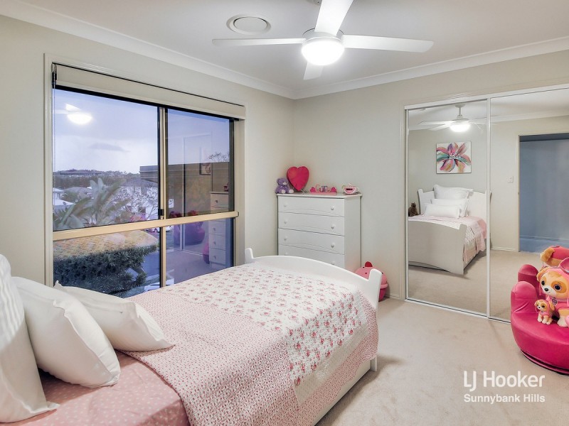 22 Willowleaf Close, Stretton QLD 4116