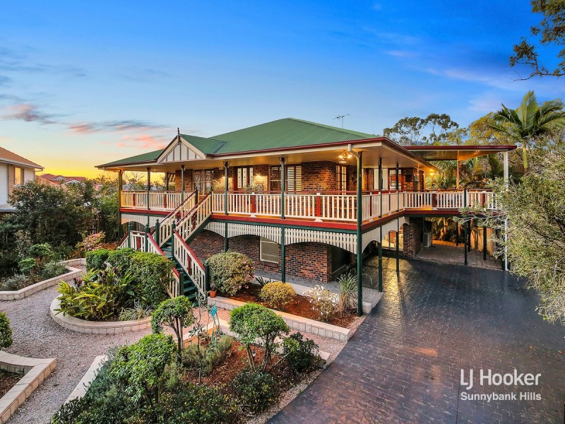 26 Poinciana Crescent, Stretton QLD 4116