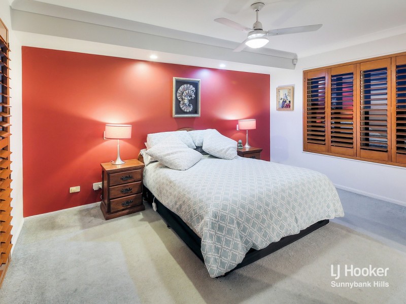 26 Poinciana Crescent, Stretton QLD 4116