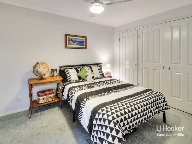 26 Poinciana Crescent, Stretton QLD 4116