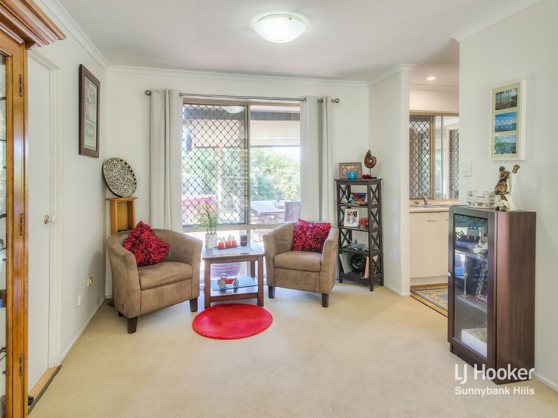 55 Chesterfield Crescent, Kuraby QLD 4112