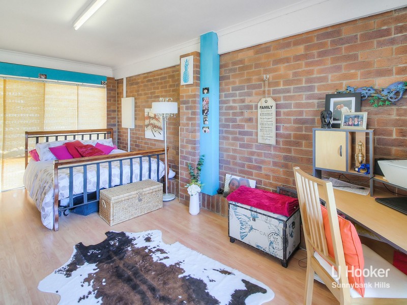 55 Chesterfield Crescent, Kuraby QLD 4112