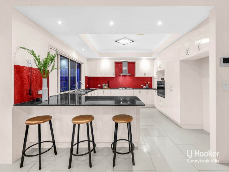 11 Ellendale Circuit, Eight Mile Plains QLD 4113