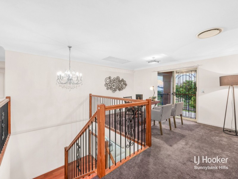 11 Ellendale Circuit, Eight Mile Plains QLD 4113