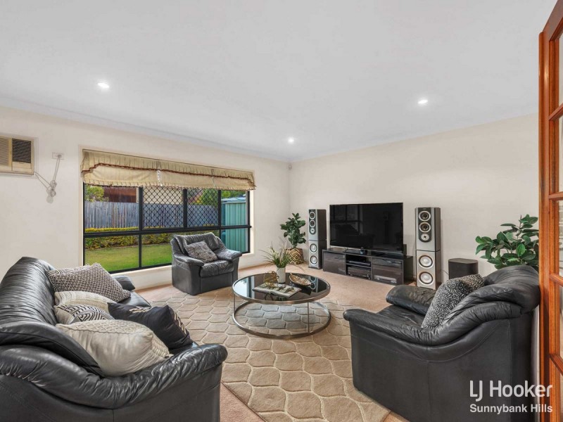 19 Berkley Place, Sunnybank Hills QLD 4109