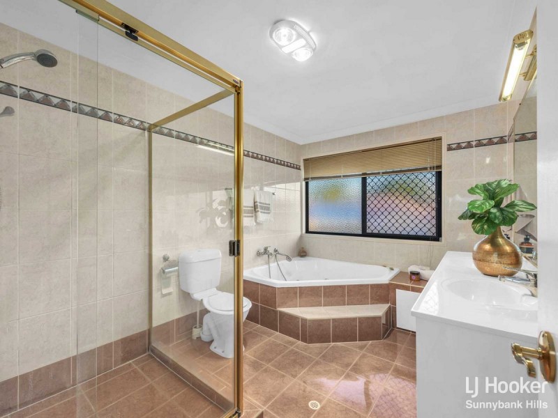 19 Berkley Place, Sunnybank Hills QLD 4109