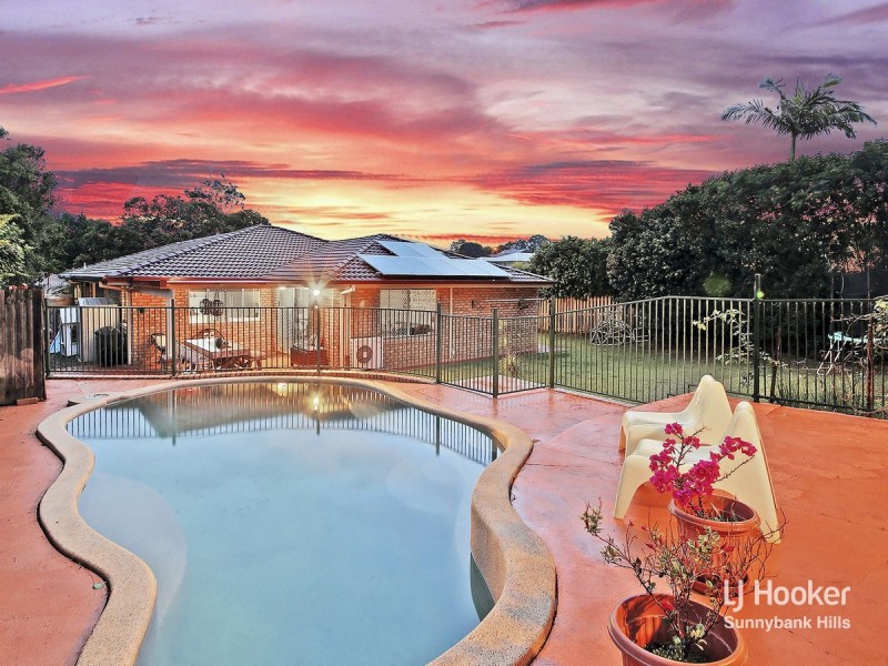 22 Pleasant Place, Wishart QLD 4122