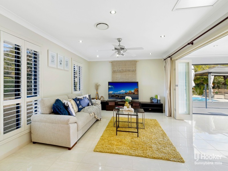 7 Amber Close, Eight Mile Plains QLD 4113