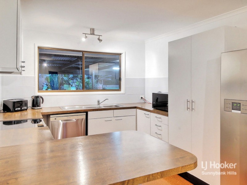 18 Cranfield Street, Sunnybank Hills QLD 4109