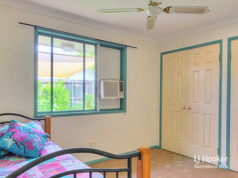 10 Spring Close, Calamvale QLD 4116