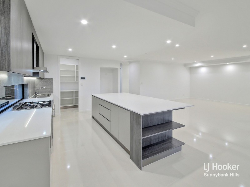 18 Ivory Crescent, Pallara QLD 4110