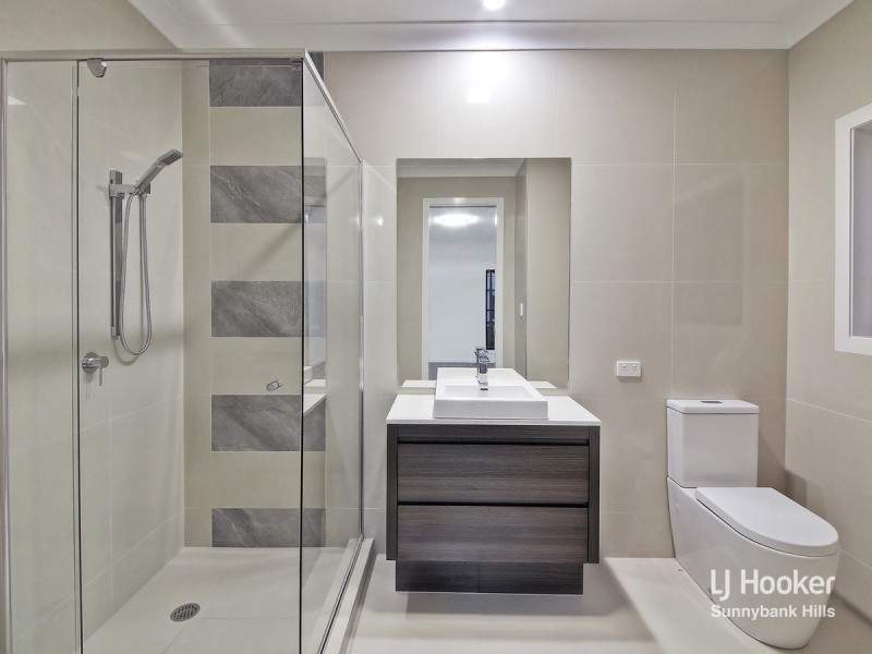 18 Ivory Crescent, Pallara QLD 4110