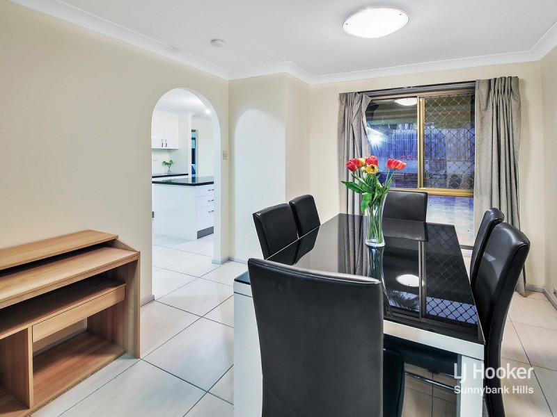 12 Bramwell Street, Eight Mile Plains QLD 4113