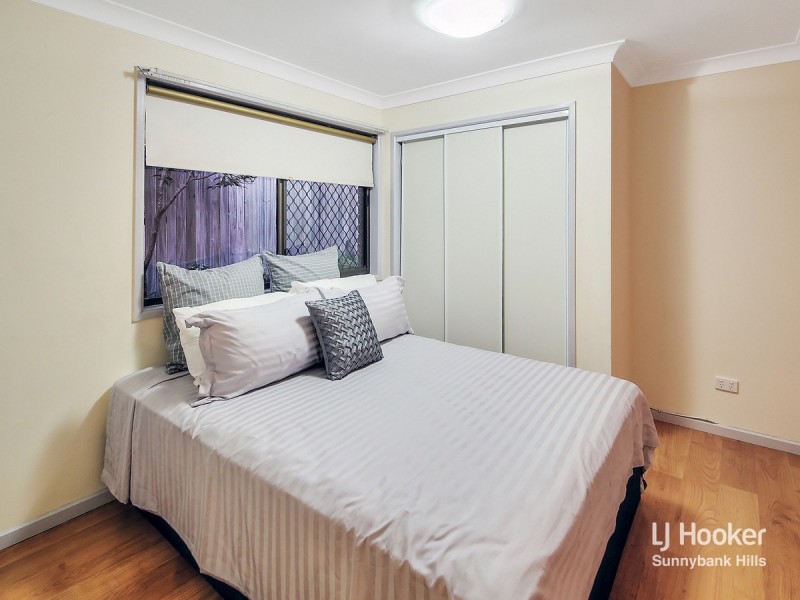 12 Bramwell Street, Eight Mile Plains QLD 4113