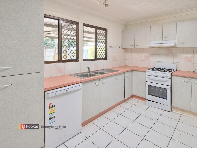3 Tingi Avenue, Tanah Merah QLD 4128