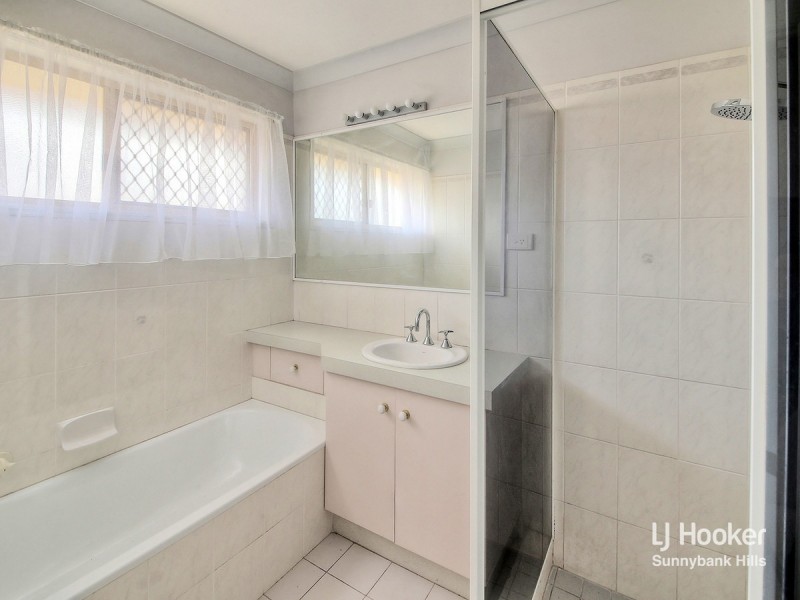 135 Kameruka Street, Calamvale QLD 4116