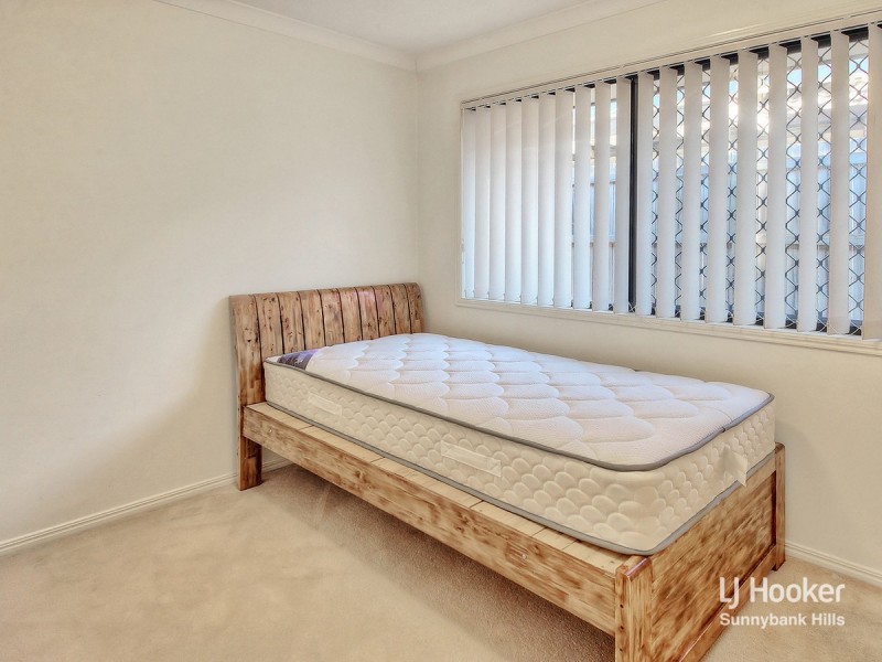 22 Lillydale Place, Calamvale QLD 4116