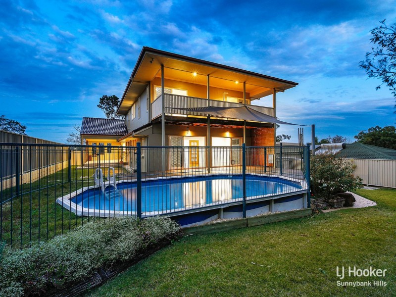 15 Romanette Street, Mansfield QLD 4122