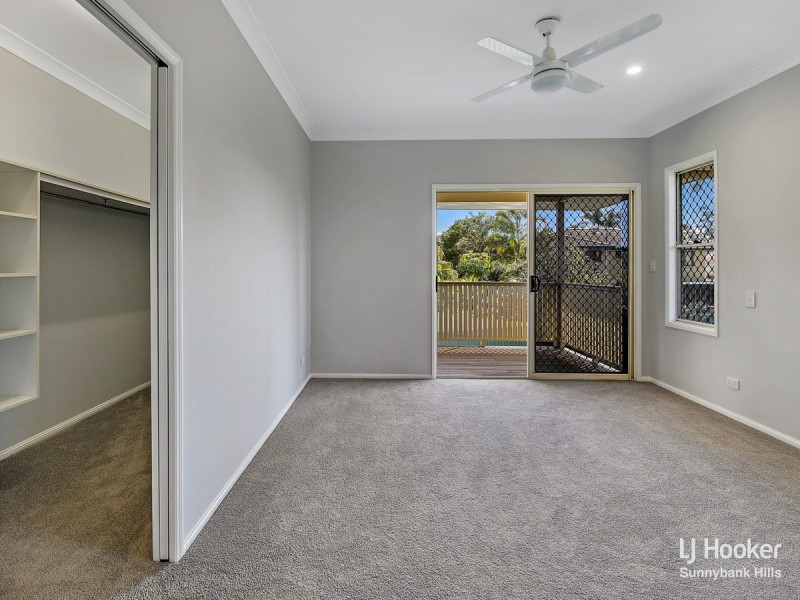 15 Romanette Street, Mansfield QLD 4122