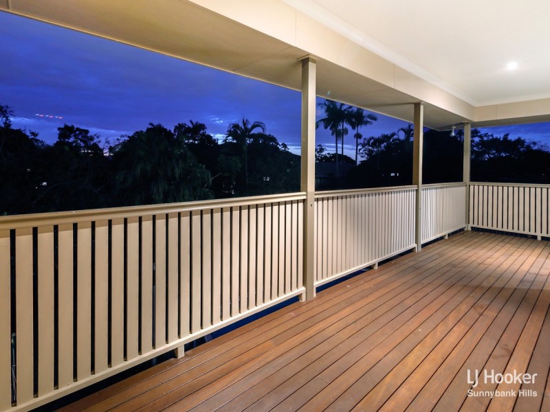 15 Romanette Street, Mansfield QLD 4122